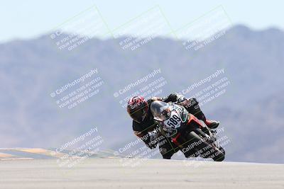 media/Apr-20-2025-CVMA (Sun) [[39090e8767]]/Race 9-Formula LW Twins Shootout/